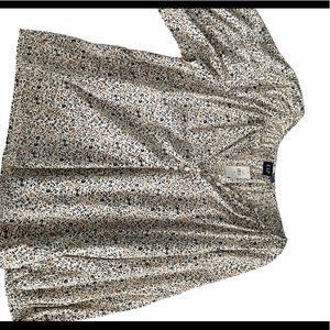 GAP 100% cotton blouse.
